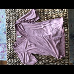 Purple/pink v neck